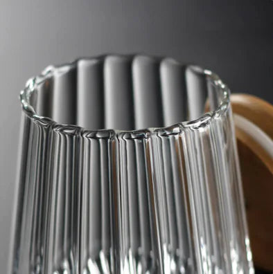 Dustproof Glass Storage Jar with Bamboo Lid